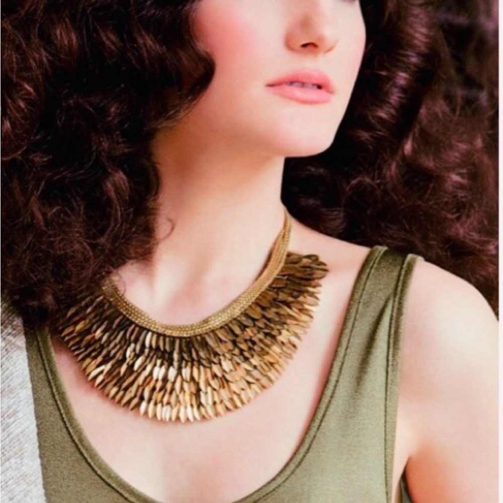 Stella & Dot Gold Pegasus Necklace